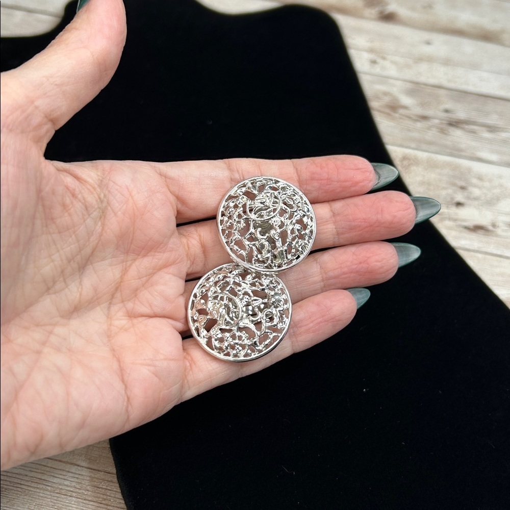 Vintage Sarah Coventry Silver Filigree Clip Earrings